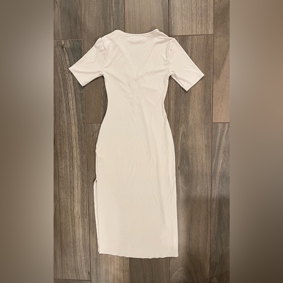 A&F Ribbed Dress - Picture 2 of 6